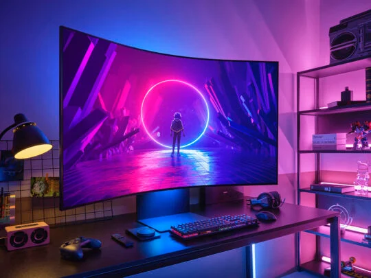 سعر شاشة سامسونج Odyssey Ark 2nd Gen في السعودية