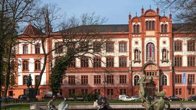 منح جامعة روستوك الألمانية 2024