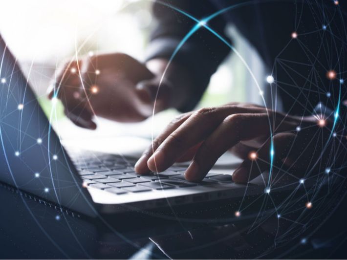 كيف افرمت لابتوب hp​