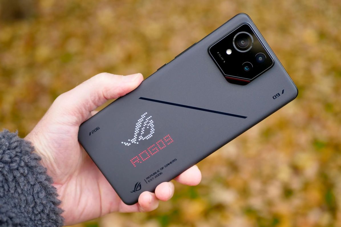 سعر Asus ROG Phone 9 Pro في السعودية 2025