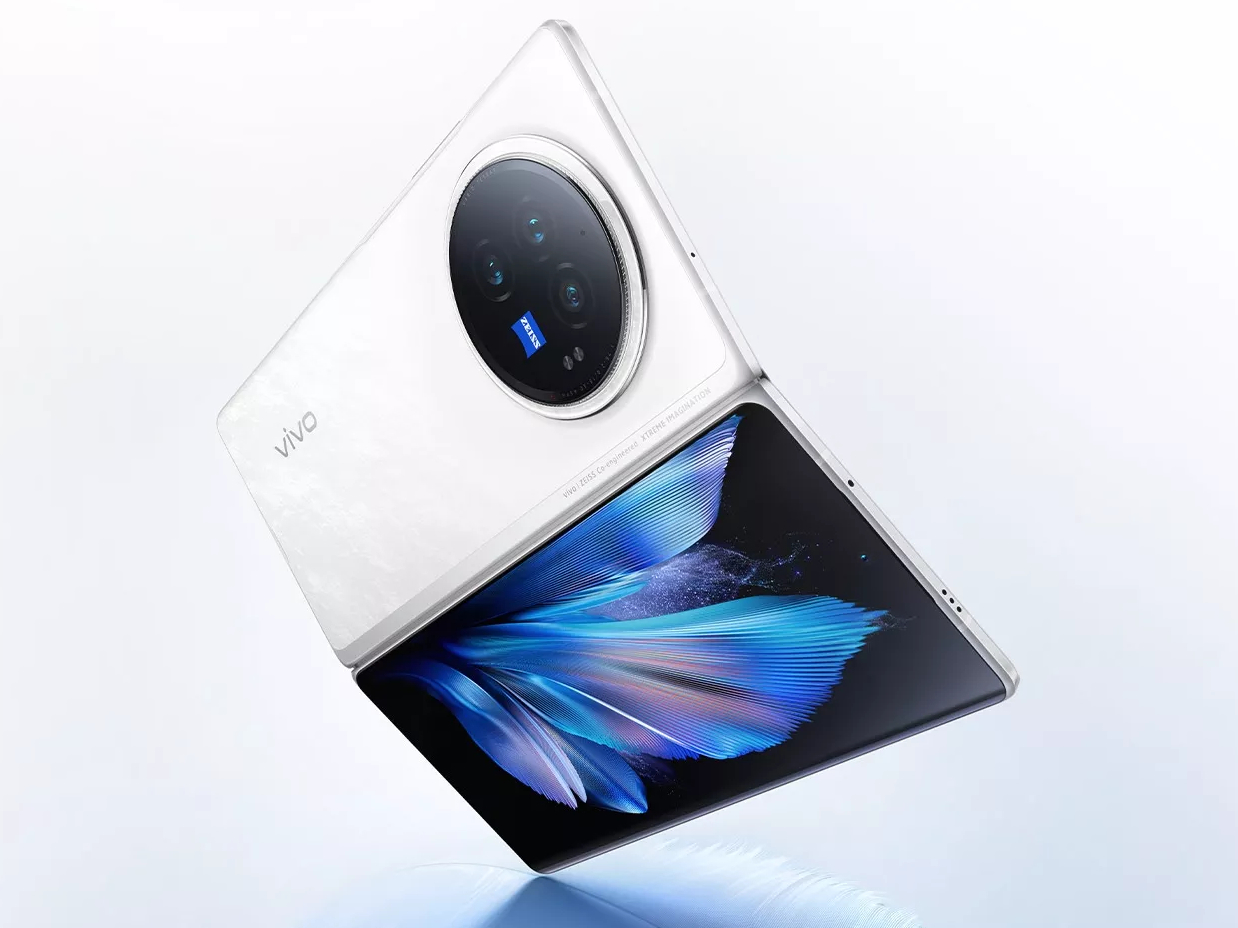 سعر vivo X Fold5 في السعودية 2025