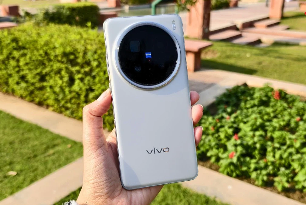 سعر vivo X200 Ultra في السعودية 2025