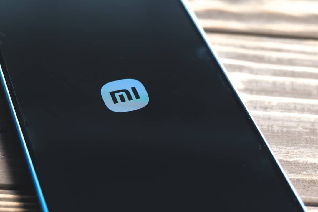 Xiaomi تلغي خيار 1 تيرابايت في Redmi و POCO لمواجهة نقص شرائح الذاكرة