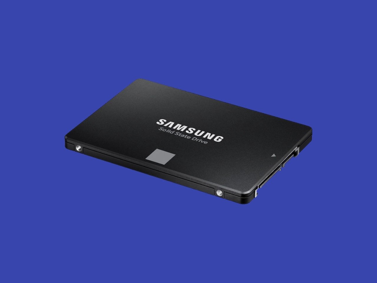 سامسونج تؤكد استمرار إنتاج أقراص SATA SSD وتفند الشائعات المنشورة حول الإيقاف