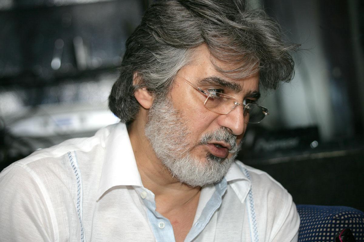 عباس النوري يثير جدلا واسعاً بتصريحاته المثيرة عن شخصية عمر بن الخطاب رضي الله عنه