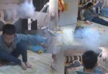 فيديو مروع لجهاز لوحي ينفجر فجأة ويرعب طفل صغير أثناء اللعب في لحظة صادمة