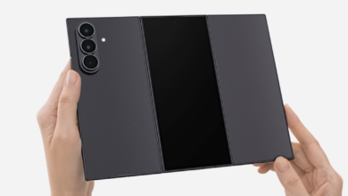 نفاد نسخة Galaxy من ثلاثة Fold بسرعة قياسية خلال دقيقتين فقط وشغف لا يوصف بشراء الجهاز